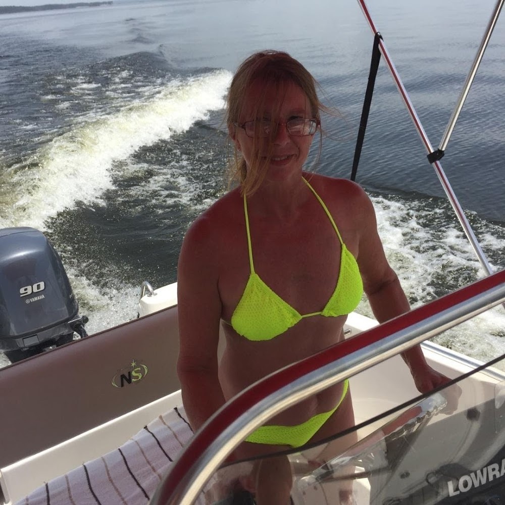 Meet your Posher, Alishia